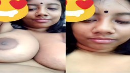 WhatsApp video call showing big boobs hot GF