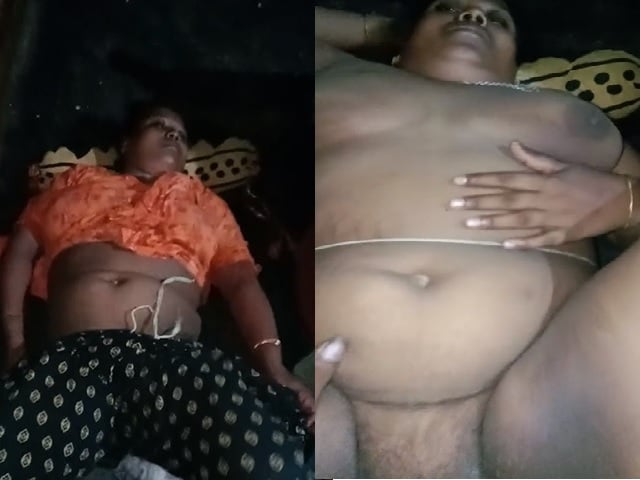 Satin Nighty Aunty Desi Blowjob Sex With Tenant